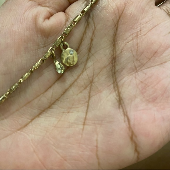 Zara choker necklace with diamond and circle pendant, Gold and Suede. - Picture 4 of 4